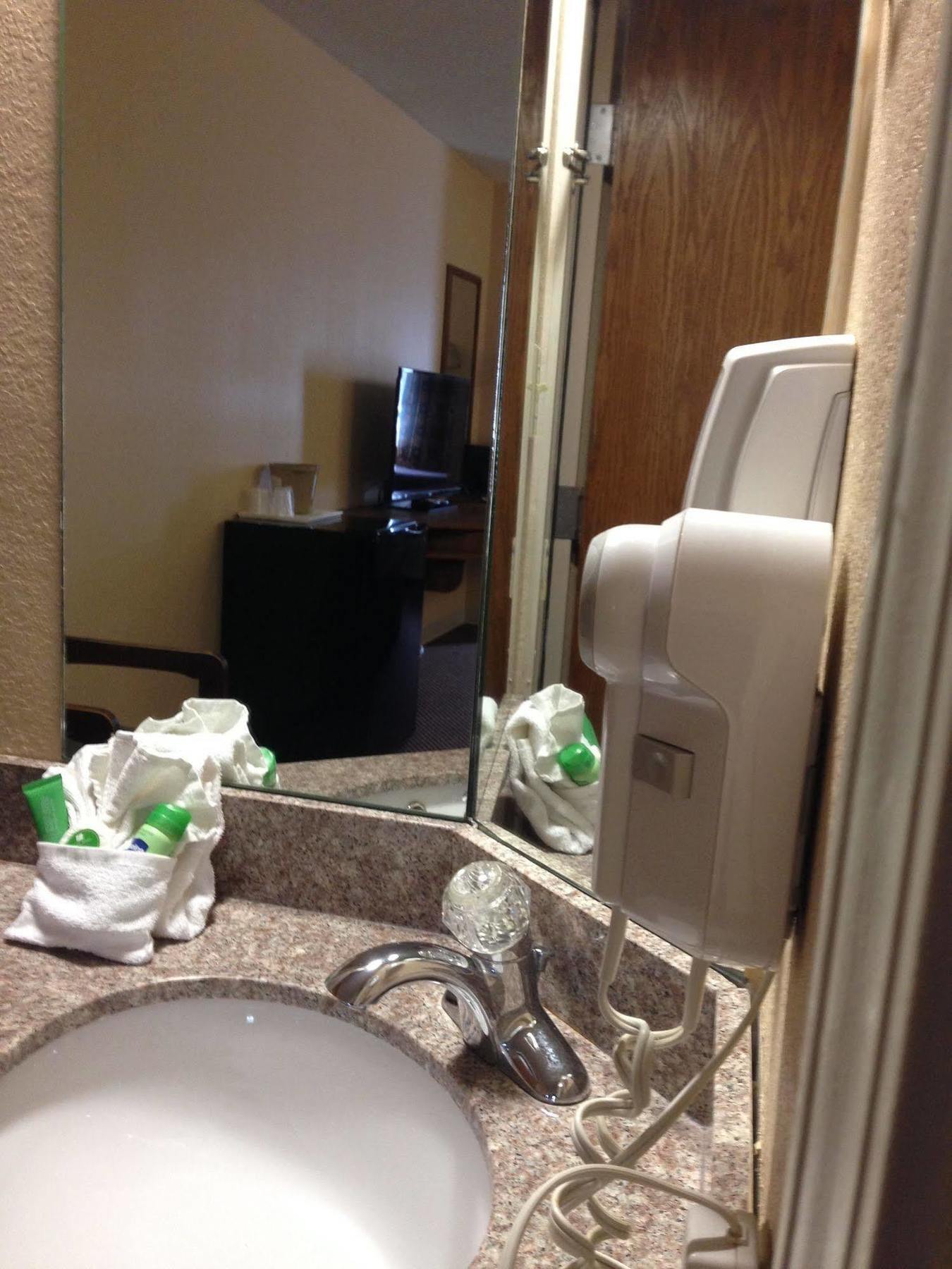 Guest Inn Pigeon Forge Extérieur photo